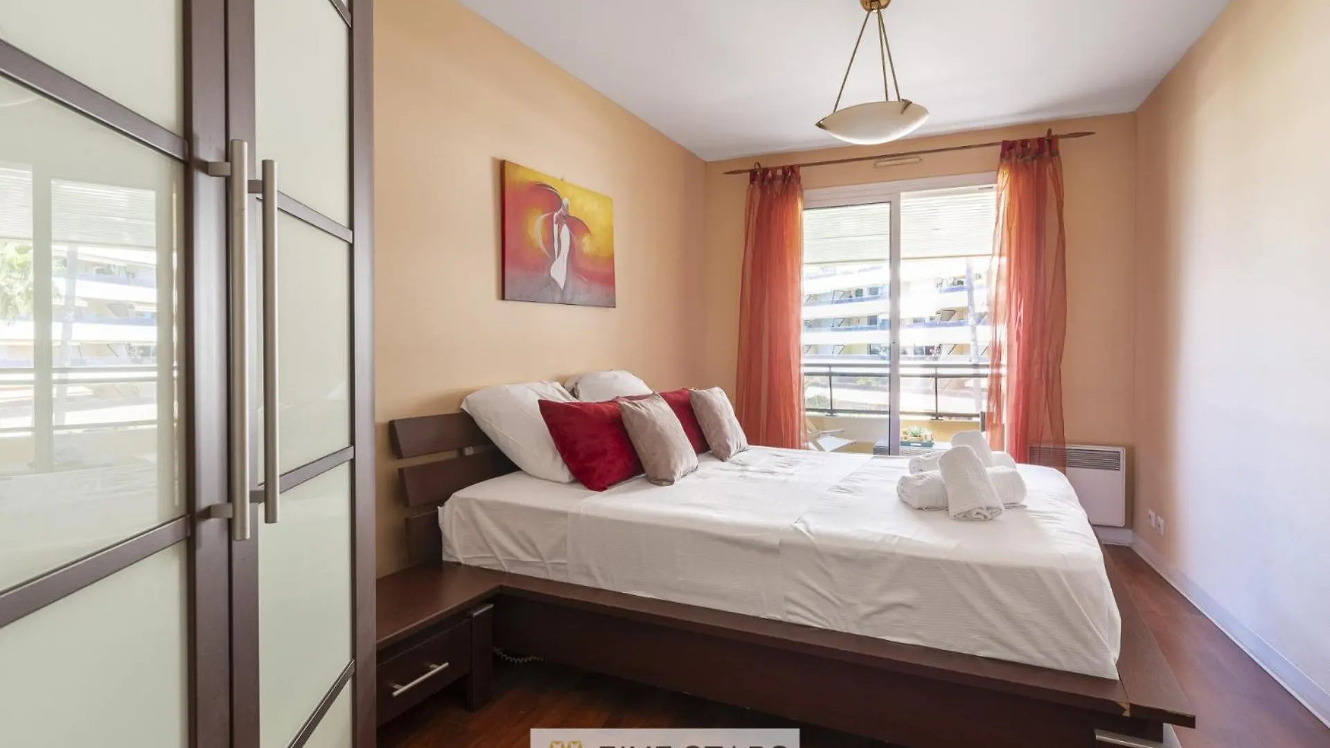 Suite Haiti Fshh Saint-Laurent-du-Var Apartment
